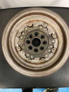 15-17 VW MK7 Golf R DSG Transmission Code PZS FLYWHEEL 06k105266a Used - Picture 1 of 2