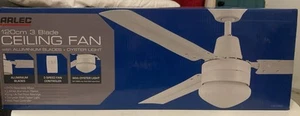 Arlec CSF120AO 1200mm 3 Blade Ceiling Fan With Oyster Light - White -Box Damage! - Picture 1 of 6