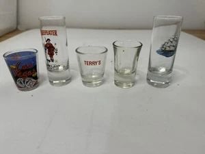 Shot Glass Lot  Some Vintage  - Picture 1 of 8