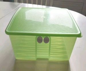 TUPPERWARE d'occasions: Boîte Ventilo frais Carré 4,2L Verte - Imagen 1 de 4
