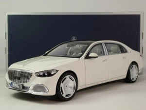 Norev Mercedes Maybach S-Class diamond white metallic 2021 1/18 183918 - Foto 1 di 4