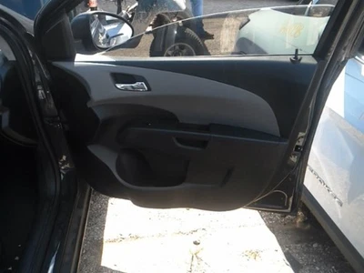 Panel de moldura de puerta delantera SONIC 2015 104916125 Foto 1 de 4