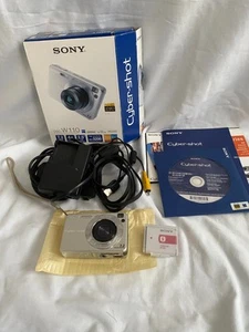 Sony Cyber Shot DSC-W110 7.2MP Carl Zeiss Lens Full HD Digital Compact Camera - Picture 1 of 10