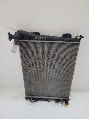 2011-2013 HYUNDAI SONATA Radiator VIN C 8th Digit 253103Q500 11-13 Foto 1 de 4