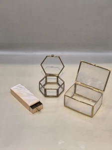 3 antique ring/trinket boxes Brass hexagon box, mother of pearl drawer + box - Picture 1 of 12