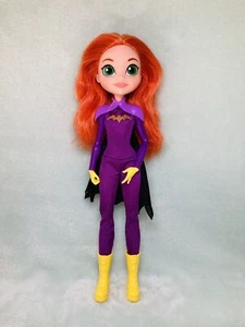 (F)Mattel - Cartoon Network’s - DC Super Hero Girls - Batgirl - Capelli rossi, vestito - Foto 1 di 6