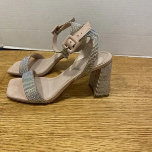Madden Girl heels block shoes Womens6.5Glitz Winnii Rhinestone sandals Blush - Picture 1 of 6