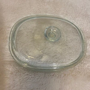 Pyrex F12C Replacement Lid 9-3/4in by 7-5/8in for Corning Wear 1-1/2QT Casserole - Picture 1 of 7