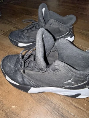 Tênis masculino Nike tamanho 12,5 - Imagem 1 de 4