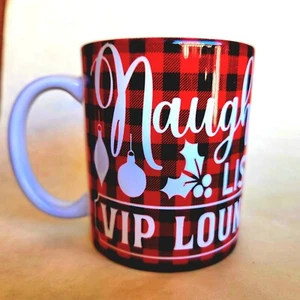 Taza de café de cerámica Coffee Quips Crafted The Naughty List VIP Lounge - Imagen 1 de 7