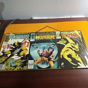 3 Vintag Wolverine Comics - Picture 1 of 10