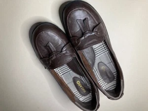 Ingaro Clark Women's Size 10M Brown Leather Tassels Slip-on Loafers Good - Picture 1 of 11