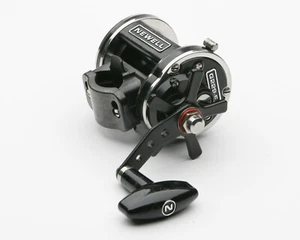 NEWELL G229-F Conventional Casting Fishing Reel w/ Trigger Clamp & Extra Handle - Picture 1 of 3