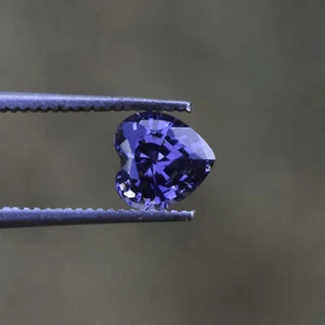 1.07 Ct Heart Shape Grayish Purple Spinel Natural Flawless Sri Lankan Spinel Gem - Picture 1 of 5