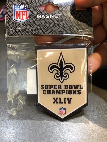 New Orleans Saints Banner Magnet Cover