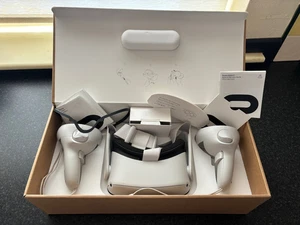 Auriculares de realidad virtual Oculus Quest 2 (64 GB) con controladores - DEFECTUOSOS - VER DESC - Imagen 1 de 5