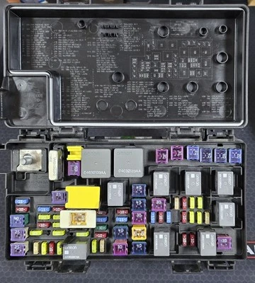 Dodge Grand Caravan 2011 MAKS / Chrysler Town & Country / VW Routan / Touareg Foto 1 de 4