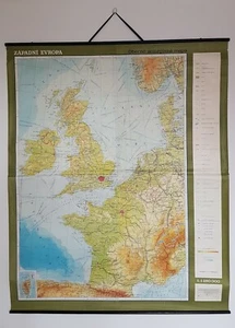 1974 Vintage School Map-West Europe (Uk, Ireland, France, Belgium, Netherlands) - Picture 1 of 10