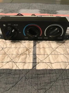 99 00 01 02 Ford Expedition Overhead Roof Climate Control OEM *YL1H-19E764-AA - Picture 1 of 3