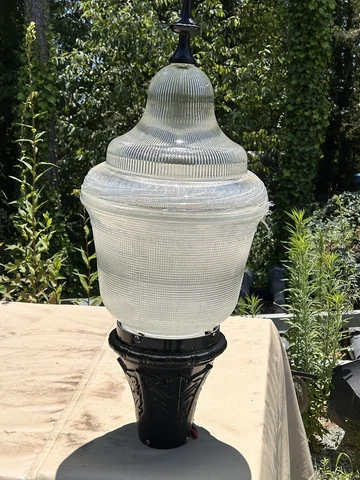 Vintage NYC Glass Single Street Light, column Lamp, Street Light Antique Cover