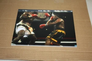 RAY MERCER UNSIGNED 8X10 PHOTO FORMER CHAMPION VS HOLYFIELD - Picture 1 of 1