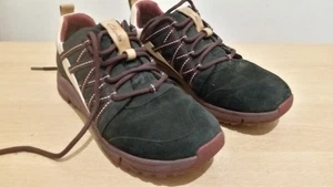 Clarks Leather black trainers Walking Shoes Size 5 D - Picture 1 of 10