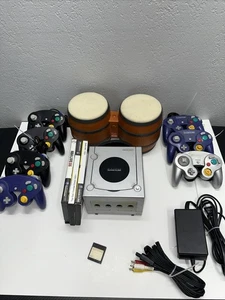 Pacchetto console Nintendo Gamecube Platinum Silver DOL-001 (USA) funzionante - Foto 1 di 24
