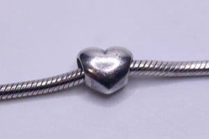 Auténtico Pandora Plata Esterlina Gran Cuentas Corazón Liso 790137 925AL (SGP005321) - Imagen 1 de 3