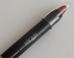 New Hikari Lip Crayon - Poulty - Cruelty Free - New In Box - Picture 1 of 7