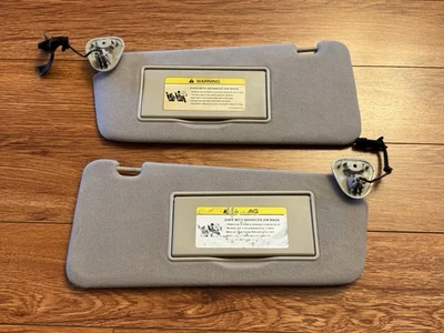 Juego de pares de parasoles iluminados gris claro OEM 2004-2009 Jaguar XJ8 XJR L+R Foto 1 de 4