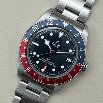 TUDOR Black Bay GMT - "Pepsi" - 79830RB - 2019 - Bild 1 von 4