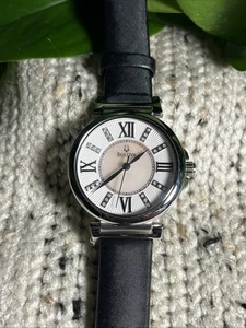 Orologio Bulova C837554 quadrante acciaio inox e strass bianchi 9 pollici  - Foto 1 di 6