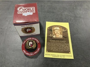 PHILLIES MIKE SCHMIDT HALL OF FAME POST CARD & 1980 WORLD SERIES REPLICA RING - Picture 1 of 2