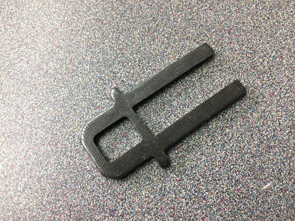 VERY NICE USED GENUINE PORSCHE 911 911SC CARRERA SHIFTER FORK GUIDE PLATE 915 - Image 1 of 4