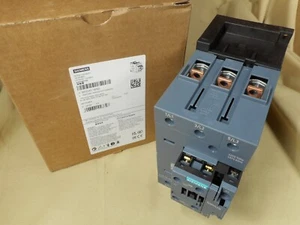 SIEMENS 3RT2045-1AP60 contactor (NIB) - Picture 1 of 3