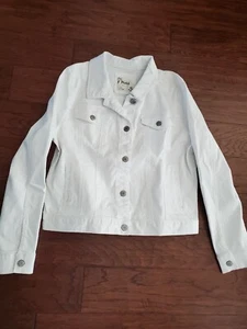 Women's Mudd Solid White Denim Button Up Long Sleeve Jacket Size L *NWT* - Picture 1 of 9
