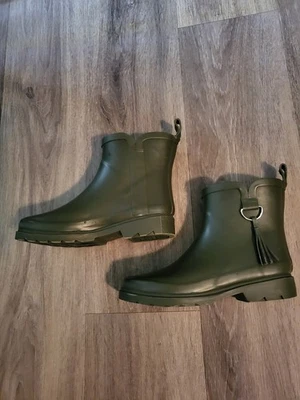 BOTAS DE JARDÍN DE LLUVIA CAPELLI NEW YORK PARA MUJER VERDE OLIVA TALLA 6  Foto 1 de 4