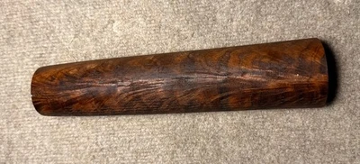Guardabarros de nogal de lujo calibre 12 Remington 870 Foto 1 de 4
