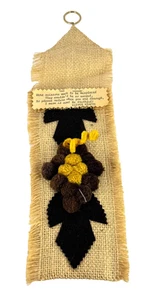 Vintage 1970s Klever Krafts Burlap Wall Hanging Scissor Holder Rustic Boho Decor - Picture 1 of 5
