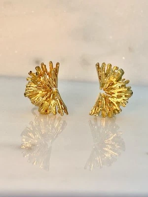 9ct Gold Earrings, Modernist 1970s Vintage Ear Clips, Large Textured Finish - Image 1 of 4