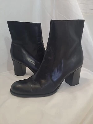 UNISA Leather Ankle Boots Women’s 7.5B  Black Brazil 2.5" Block Heel READ - Image 1 of 4