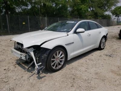 Conjunto de bomba y motor ABS usado se adapta a: conjunto Jaguar Xj 2014 grado A Foto 1 de 4