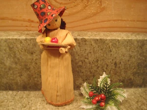 Bambola vintage Corn Husk 6" decorazione natalizia capelli scuri vassoio porta frutta - Foto 1 di 3