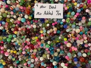 *~250~* 💕Piece Glass Beads**7oz+** Round Mixed Lot #4 Craft Jewelry!!!😀!! - Picture 1 of 10