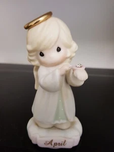 1996 April Precious Moments Angel Figurine Enesco Corp 261300 - Picture 1 of 7
