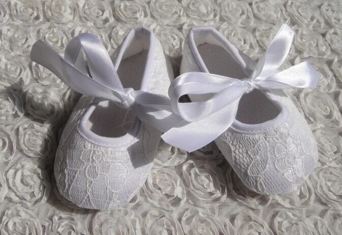 Sale Infant Toddler Baptism Shoes Baby Christening Embroidery Pram Lace Shoes - Image 1 of 1
