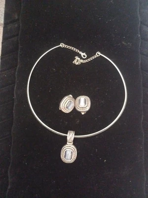 Brazalete collar clip en pendientes con piedra gris tono plata Foto 1 de 4