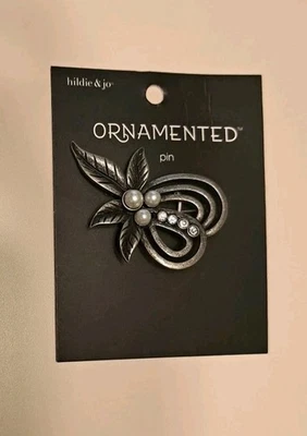 Nuevo broche prendedor de peltre hildie&jo con perlas + piedras. 2 pulgadas Foto 1 de 3