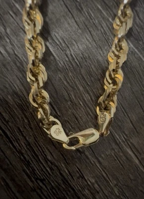 10k SolidGold Chain Diamond Cut Curb Link Neckles BrandNew Never Worn 5.5 34.80g - Image 1 of 4