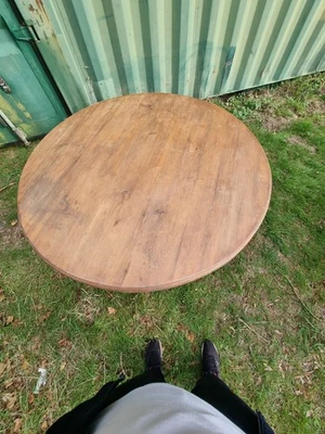 Round Pine Table - Image 1 of 3